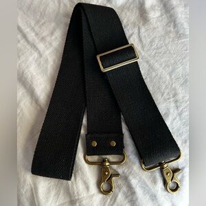 Parker Thatch Adjustable Crossbody Strap Black